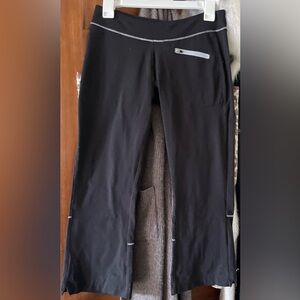 Alo B9 Cropped Flare Yoga Leggings Pants Black Large